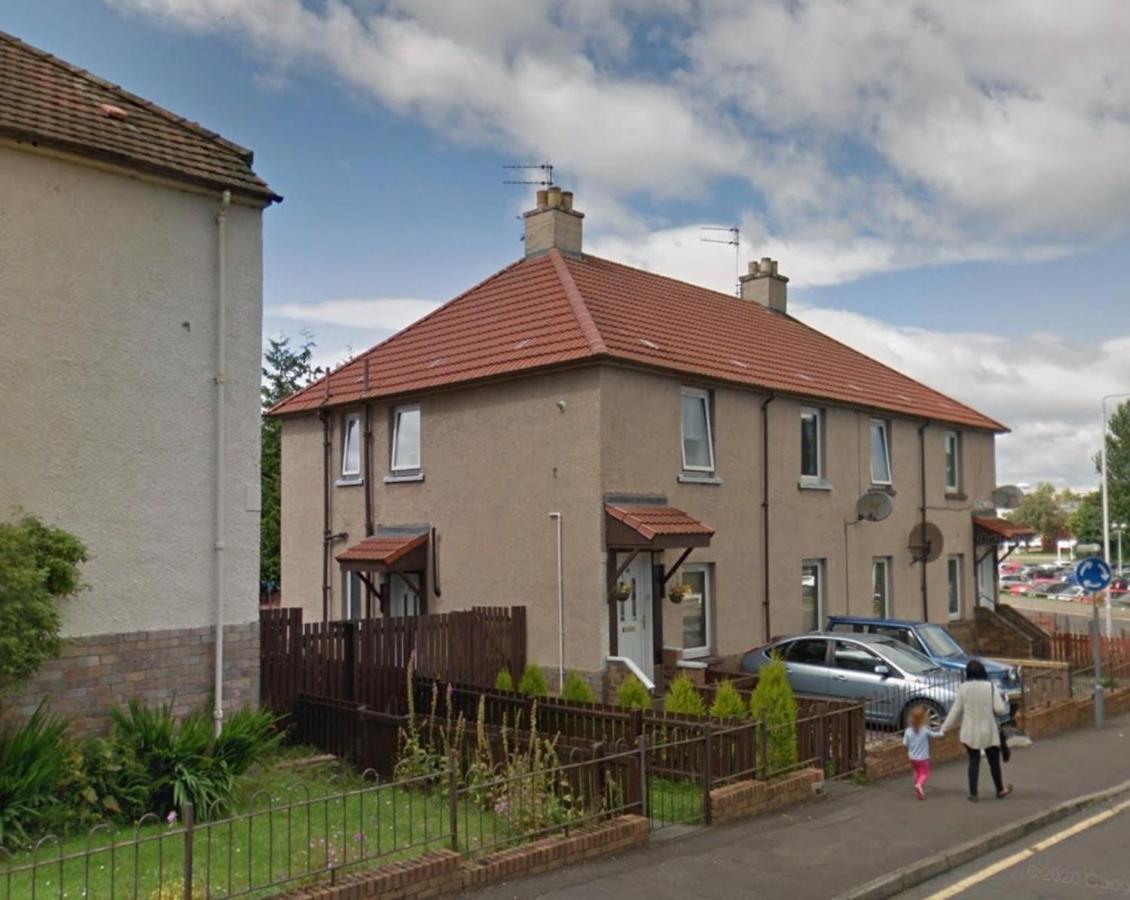 Captivating 2-Bed Apartment In Kirkcaldy Bagian luar foto